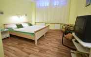 Kamar Tidur 5 Hotel Rehavital