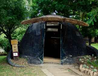 Exterior 2 Addo Dung Beetle Guest Farm