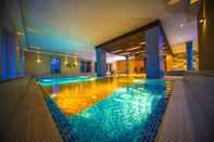 Swimming Pool Royal Club Hotel