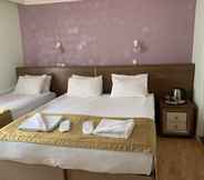 Bedroom 5 Buhara Hotel