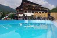 Kolam Renang Hotel Bran Belvedere