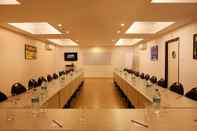 Functional Hall Red Fox Hotel East Delhi