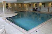 Swimming Pool Hampton Inn Dandridge