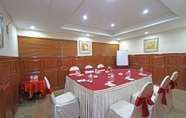 Ruangan Fungsional 7 Citadel Sarovar Portico Bengaluru