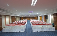 Ruangan Fungsional 6 Citadel Sarovar Portico Bengaluru