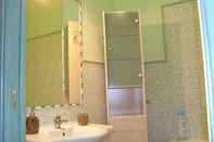 Toilet Kamar Teatro Bellini - Bed & Breakfast