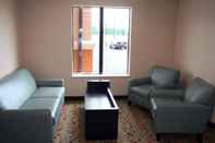 Common Space Super 8 by Wyndham Pennsville/Wilmington