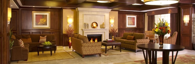 Lobby Ayres Hotel & Spa Moreno Valley