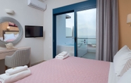 Phòng ngủ 3 Pyrgos Beach Hotel Apartments