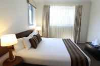 Kamar Tidur Byron Bay Hotel & Apartments