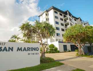 Bangunan 2 San Marino By The Sea Apartments