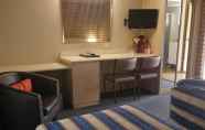 Kamar Tidur 6 Fountain View Motel