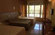 Phòng ngủ 5 Hotel Manzanares