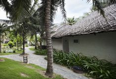 Others 5 TTC Resort - Ke Ga