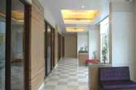 Lobby Hometel Chandigarh