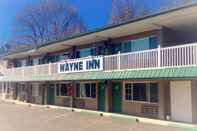 Exterior Wayne Inn