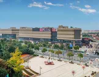 Nearby View and Attractions 2 Holiday Inn Express Shanghai New Hongqiao, an IHG Hotel