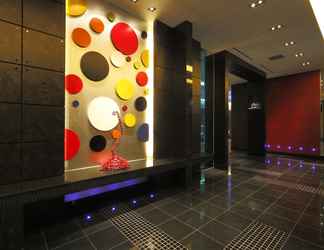 Lobby 2 New Otani Inn Yokohama Premium