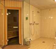 In-room Bathroom 2 Hotel Muenchwilen