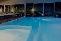 Swimming Pool Hotel Horizon