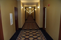 Lobi Irish Inn And Suites