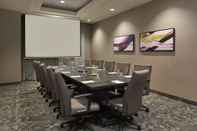 Dewan Majlis Courtyard by Marriott Kingston Highway 401/Division Street