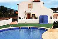 Swimming Pool Bungalows Puerta del Sol