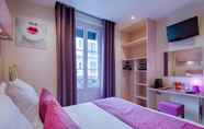 Bedroom 5 Pink Hotel