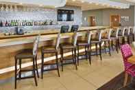 Bar, Kafe dan Lounge Holiday Inn Express Durban - Umhlanga, an IHG Hotel