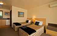 Kamar Tidur 5 Broadway Motel