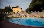 Swimming Pool 5 Hotel Villa Campomaggio