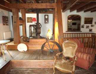 Lobby 2 Auberge du Moulin d'Audenfort Guest House