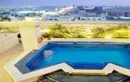 Swimming Pool 3 Habitat Hotel All Suites - Jeddah