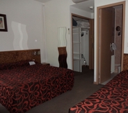 Bedroom 3 Hotel Le Gambetta