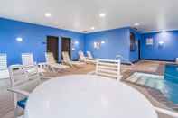 Swimming Pool Comfort Suites Altoona