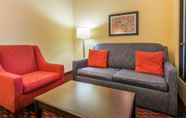 Common Space 7 Comfort Suites Altoona