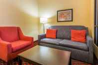 Ruang Umum Comfort Suites Altoona