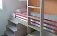 Kamar Tidur 3 HotelF1 Maurepas