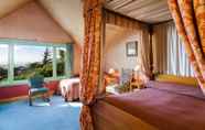 Bedroom 5 Larnach Lodge
