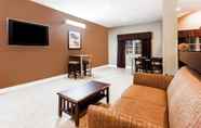 Common Space 5 Microtel Inn & Suites by Wyndham Macon