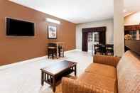 Ruang Umum Microtel Inn & Suites by Wyndham Macon