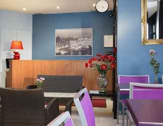 Sảnh chờ 2 Hôtel du Midi Paris Gare de Lyon