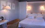 Bedroom 4 Le Grand Hotel des Bains & Spa - Bretagne