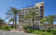 Exterior 3 Ajman Beach Hotel