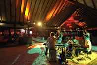 Bar, Kafe, dan Lounge ROBINSON MALDIVES - Adults only - All Inclusive