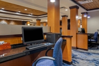 Functional Hall Fairfield Inn & Suites by Marriott Commerce