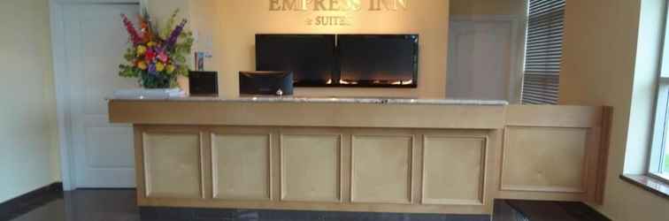 Lobby Empress Inn and Suites by The Falls