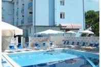 Swimming Pool Hotel Atlantic