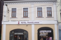 ภายนอกอาคาร Hotel Transilvania