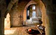 In-room Bathroom 2 Sextantio Le Grotte Della Civita